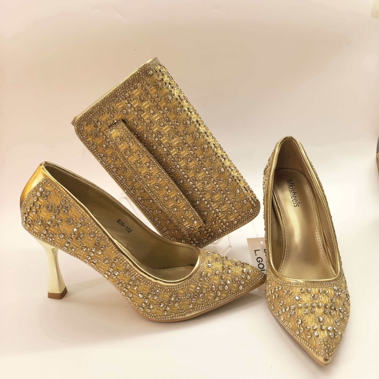 Evening shoes